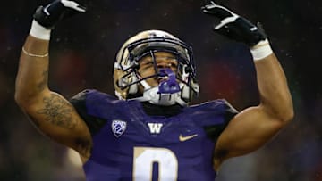 SEATTLE, WA - NOVEMBER 04: Running back Myles Gaskin