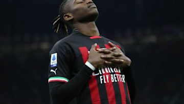 MILAN, ITALY - NOVEMBER 13: Rafael Leao of AC Milan celebrates after scoring the opening goal during the Serie A match between AC Milan and ACF Fiorentina at Stadio Giuseppe Meazza on November 13, 2022 in Milan, Italy. (Photo by Marco Luzzani/Getty Images)