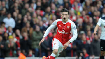 LONDON, ENGLAND - NOVEMBER 06: Hector Bellerin of Arsenal during the Premier League match between Arsenal and Tottenham Hotspur at Emirates Stadium on November 6, 2016 in London, England. (Photo by Stuart MacFarlane/Arsenal FC via Getty Images)
