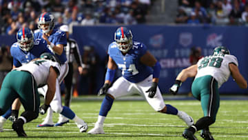 EAST RUTHERFORD, NJ - NOVEMBER 06: Ereck Flowers #74 of the New York Giants in action against the Philadelphia Eagles during their game at MetLife Stadium on November 6, 2016 in East Rutherford, New Jersey. (Photo by Al Bello/Getty Images)