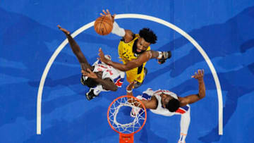 DETROIT, MI - FEBRUARY 25: Tyreke Evans #12 of the Indiana Pacers shoots the ball against the Detroit Pistons on February 25, 2019 at Little Caesars Arena in Detroit, Michigan. NOTE TO USER: User expressly acknowledges and agrees that, by downloading and/or using this photograph, User is consenting to the terms and conditions of the Getty Images License Agreement. Mandatory Copyright Notice: Copyright 2019 NBAE (Photo by Chris Schwegler/NBAE via Getty Images)