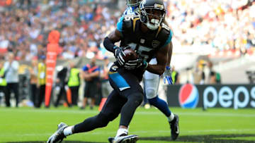 LONDON, ENGLAND - OCTOBER 02: Allen Robinson of Jacksonville scores a touchdown during the NFL International Series match between Indianapolis Colts and Jacksonville Jaguars at Wembley Stadium on October 2, 2016 in London, England. (Photo by Ben Hoskins/Getty Images)