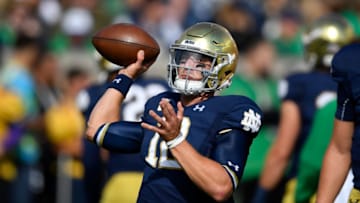 Ian Book, Notre Dame Fighting Irish. (Photo by Quinn Harris/Getty Images)