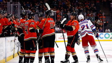 ANAHEIM, CALIFORNIA - NOVEMBER 23: The Anaheim Ducks celebrate a goal against the New York Rangers in the second period at Honda Center on November 23, 2022 in Anaheim, California. (Photo by Ronald Martinez/Getty Images)