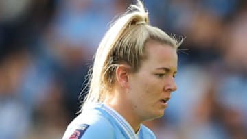 MANCHESTER, ENGLAND - OCTOBER 08: Lauren Hemp of Manchester City during the Barclays Women´s Super League match between Manchester City and Chelsea FC at Joie Stadium on October 08, 2023 in Manchester, England. (Photo by James Gill - Danehouse/Getty Images)