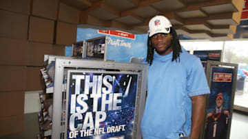 CHICAGO, IL - APRIL 27: Jaylon Smith at th NFL Store during NFL Draft Week 2016 on April 27, 2016 in Chicago, Illinois. (Photo by Tasos Katopodis/Getty Images for New Era Cap)