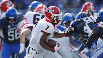 D'Andre Swift of the Georgia football Bulldogs runs the ball against Kentucky. (Photo by Joe Robbins/Getty Images)