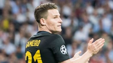 MADRID, SPAIN - MAY 02: Kevin Gameiro of Atletico de Madrid reacts during their 2016-17 UEFA Champions League Semifinals 1st leg match between Real Madrid and Atletico de Madrid at the Estadio Santiago Bernabeu on 02 May 2017 in Madrid, Spain. (Photo by Power Sport Images/Getty Images)