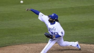Oct 28, 2015; Kansas City, MO, USA; Kansas City Royals starting pitcher Johnny Cueto throws a pitch against the New York Mets in the 9th inning in game two of the 2015 World Series at Kauffman Stadium. Mandatory Credit: John Rieger-USA TODAY Sports