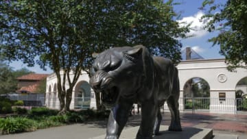 Mandatory Credit: Derick E. Hingle-USA TODAY Sports