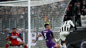 TURIN, ITALY - NOVEMBER 06: Juan Guillermo Cuadrado of Juventus scores his Goal ,during the Serie A match between Juventus FC and ACF Fiorentina at Allianz Stadium on November 6, 2021 in Turin, Italy. (Photo by MB Media/Getty Images)