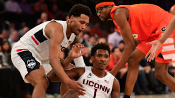 Syracuse basketball (Photo by Sarah Stier/Getty Images)