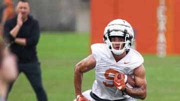 DeAndre Moore Jr., Texas football