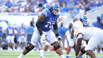 Darian Kinnard #70 of the Kentucky Wildcats (Photo by Andy Lyons/Getty Images)