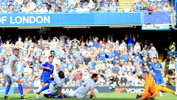 LONDON, ENGLAND - SEPTEMBER 15: Eden Hazard of Chelsea scores his team's second goal during the Premier League match between Chelsea FC and Cardiff City at Stamford Bridge on September 15, 2018 in London, United Kingdom. (Photo by Marc Atkins/Getty Images)