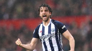MANCHESTER, ENGLAND - APRIL 15: Jay Rodriguez of West Bromwich Albion celebrates after scoring his sides first goal during the Premier League match between Manchester United and West Bromwich Albion at Old Trafford on April 15, 2018 in Manchester, England. (Photo by Laurence Griffiths/Getty Images)