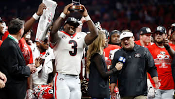 ATLANTA, GA - DECEMBER 02: Roquan Smith