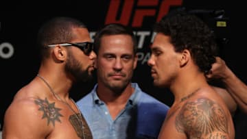 SAO PAULO, BRAZIL - SEPTEMBER 21: (L-R) Opponents Thiago Santos of Brazil and Eryk Anders of the United States face off during the UFC Fight Night weigh-in at Ibirapuera Gymnasium on September 21, 2018 in Sao Paulo, Brazil. (Photo by Buda Mendes/Zuffa LLC/Zuffa LLC via Getty Images)