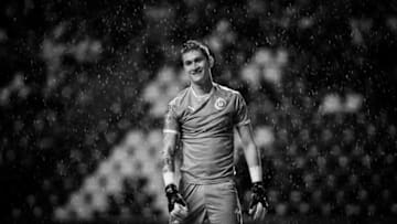PUEBLA, MEXICO - NOVEMBER 02: (EDITORS NOTE: Image has been converted to black and white) Raul Gudiño goakeeper of Chivas reacts during the 15th round match between Puebla and Chivas as part of the Torneo Apertura 2018 Liga MX at Cuauhtemoc Stadium on November 02, 2018 in Puebla, Mexico. (Photo by Pedro Mera/Getty Images)