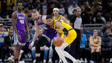 Domantas Sabonis, Sacramento Kings. Tyrese Haliburton, Indiana Pacers. (Photo by Dylan Buell/Getty Images)