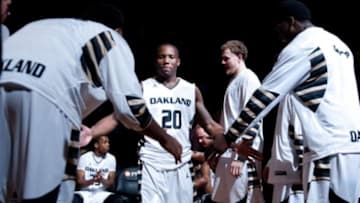 Dec 22, 2015; Auburn Hills, MI, USA; Oakland Golden Grizzlies guard Kahlil Felder (20) is announced before the game against the Michigan State Spartans at The Palace of Auburn Hills. Mandatory Credit: Tim Fuller-USA TODAY Sports