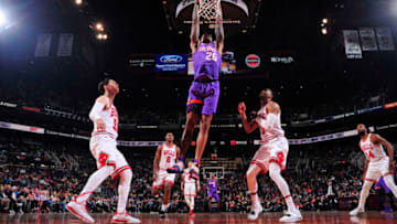 PHOENIX, AZ - MARCH 18: Ray Spalding #26 of the Phoenix Suns dunks the ball against the Chicago Bulls on March 18, 2019 at Talking Stick Resort Arena in Phoenix, Arizona. NOTE TO USER: User expressly acknowledges and agrees that, by downloading and or using this photograph, user is consenting to the terms and conditions of the Getty Images License Agreement. Mandatory Copyright Notice: Copyright 2019 NBAE (Photo by Barry Gossage/NBAE via Getty Images)