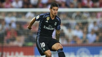 GRANADA, SPAIN - MAY 06: James Rodriguez of Real Madrid CF in action during the La Liga match between Granada CF v Real Madrid CF at Estadio Nuevo Los Carmenes on May 6, 2017 in Granada, Spain. (Photo by Aitor Alcalde/Getty Images)