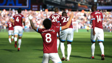 LONDON, ENGLAND - SEPTEMBER 29: Felipe Anderson of West Ham United celebrates scoring the opening goal during the Premier League match between West Ham United and Manchester United at London Stadium on September 29, 2018 in London, United Kingdom. (Photo by Marc Atkins/Getty Images)