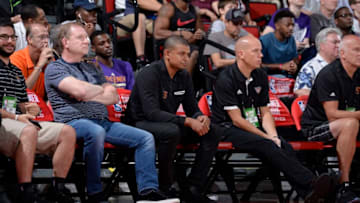 LAS VEGAS, NV - JULY 13: Earl Watson of the Phoenix Suns attends the 2017 Las Vegas Summer League game against the Memphis Grizzlies on July 13, 2017 at the Cox Pavillion in Las Vegas, Nevada. NOTE TO USER: User expressly acknowledges and agrees that, by downloading and or using this Photograph, user is consenting to the terms and conditions of the Getty Images License Agreement. Mandatory Copyright Notice: Copyright 2017 NBAE (Photo by David Dow/NBAE via Getty Images)