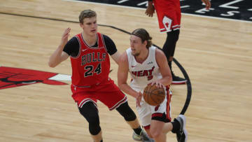 Kelly Olynyk, Lauri Markkanen, Miami Heat, Chicago Bulls. Mandatory Credit: Dennis Wierzbicki-USA TODAY Sports