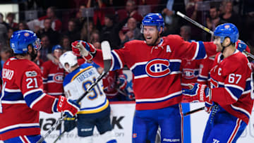MONTREAL, QC - DECEMBER 05: Montreal Canadiens defenseman Shea Weber (6) celebrates with teammates after scoring the 2ng goal of the Montreal Canadiens during the second period of the NHL game between the St-Louis Blues and the Montreal Canadiens on December 5, 2017, at the Bell Centre in Montreal, QC. (Photo by Vincent Ethier/Icon Sportswire via Getty Images)