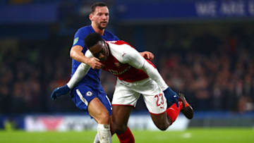LONDON, ENGLAND - JANUARY 10: Danny Welbeck of Arsenal goes past Danny Drinkwater of Chelsea during the Carabao Cup Semi-Final First Leg match between Chelsea and Arsenal at Stamford Bridge on January 10, 2018 in London, England. (Photo by Clive Rose/Getty Images)