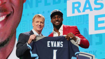 ARLINGTON, TX - APRIL 26: Rashaan Evans of Alabama poses with NFL Commissioner Roger Goodell after being picked