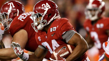 TAMPA, FL - JANUARY 09: Running back Damien Harris No. 34 of the Alabama Crimson Tide on a running play during the 2017 College Football Playoff National Championship Game against the Clemson Tigers at Raymond James Stadium on January 9, 2017 in Tampa, Florida. The Clemson Tigers defeated The Alabama Crimson Tide 35 to 31. (Photo by Don Juan Moore/Getty Images)