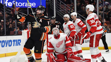 ANAHEIM, CA - MARCH 16: Anaheim Ducks center Ryan Kesler (17) celebrates in front of Detroit Red Wings players and goalie Jimmy Howard (35) after Kesler scored a goal in the third period of a game played on March 16, 2018 at the Honda Center in Anaheim, CA. (Photo by John Cordes/Icon Sportswire via Getty Images)