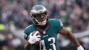 Nov 22, 2015; Philadelphia, PA, USA; Philadelphia Eagles running back Darren Sproles (43) catches a pass and runs for a touchdown against the Tampa Bay Buccaneers during the second quarter at Lincoln Financial Field. Mandatory Credit: Bill Streicher-USA TODAY Sports