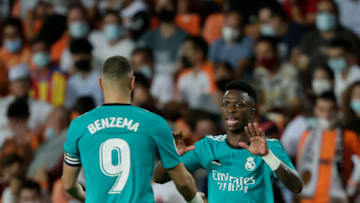Real Madrid vs. Valencia, Vinicius Junior, Karim Benzema (Photo by David S. Bustamante/Soccrates/Getty Images)