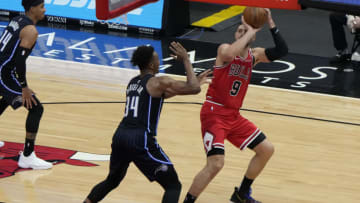 Nikola Vucevic, Wendell Carter Jr., Chicago Bulls Mandatory Credit: Mike Dinovo-USA TODAY Sports