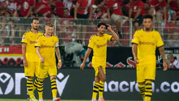 BERLIN, GERMANY - AUGUST 31: Mahmoud Dahoud of Borussia Dortmund looks dejected during the Bundesliga match between 1. FC Union Berlin and Borussia Dortmund at the Stadion An der Alten Försterei on August 31, 2019 in Berlin, Germany. (Photo by Alexandre Simoes/Borussia Dortmund via Getty Images)