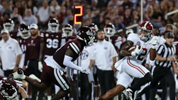 STARKVILLE, MISSISSIPPI - SEPTEMBER 30: Jase McClellan #2 of the Alabama Crimson Tide carries the ball during the first half against the Mississippi State Bulldogs at Davis Wade Stadium on September 30, 2023 in Starkville, Mississippi. (Photo by Justin Ford/Getty Images)