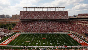 (Photo by Ronald Martinez/Getty Images)