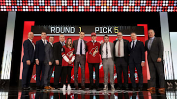 DALLAS, TX - JUNE 22: Barrett Hayton poses after being selected fifth overall by the Arizona Coyotes during the first round of the 2018 NHL Draft at American Airlines Center on June 22, 2018 in Dallas, Texas. (Photo by Bruce Bennett/Getty Images)