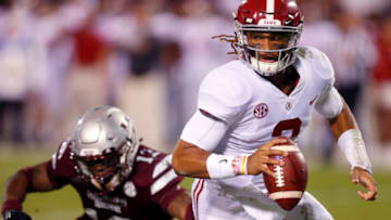 STARKVILLE, MS - NOVEMBER 11: Jalen Hurts