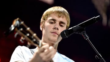 LOS ANGELES, CA - DECEMBER 02: Singer Justin Bieber performs onstage during 102.7 KIIS FM's Jingle Ball 2016 presented by Capital One at Staples Center on December 2, 2016 in Los Angeles, California. (Photo by Mike Windle/Getty Images for iHeartMedia)