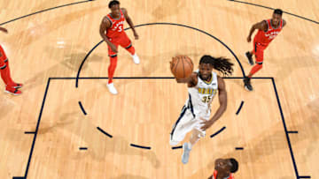 DENVER, CO - NOVEMBER 1: Kenneth Faried #35 of the Denver Nuggets drives to the basket against the Toronto Raptors on November 1, 2017 at the Pepsi Center in Denver, Colorado. NOTE TO USER: User expressly acknowledges and agrees that, by downloading and/or using this Photograph, user is consenting to the terms and conditions of the Getty Images License Agreement. Mandatory Copyright Notice: Copyright 2017 NBAE (Photo by Garrett Ellwood/NBAE via Getty Images)
