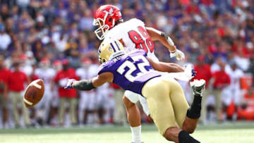 SEATTLE, WASHINGTON - AUGUST 31: Trent McDuffie #22 of the Washington Huskies breaks up a pass against Johnny Edwards IV #88 of the Eastern Washington Eagles in the third quarter during their game at Husky Stadium on August 31, 2019 in Seattle, Washington. (Photo by Abbie Parr/Getty Images)