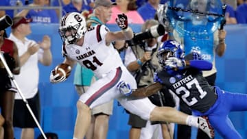 LEXINGTON, KY - SEPTEMBER 24: Hayden Hurst