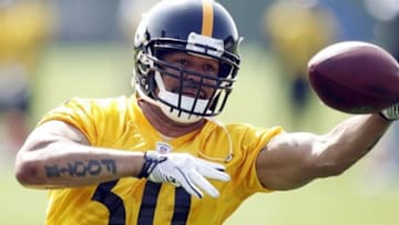 May 21, 2013; Pittsburgh, PA, USA; Pittsburgh Steelers linebacker Larry Foote (50) participates in organized team activities at the UPMC Sports Complex. Mandatory Credit: Charles LeClaire-USA TODAY Sports