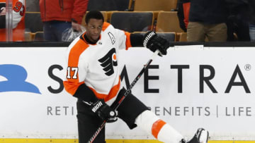 BOSTON, MA - JANUARY 31: Philadelphia Flyers right wing Wayne Simmonds (17) stretches before a game between the Boston Bruins and the Philadelphia Flyers on January 31, 2019, at TD Garden in Boston, Massachusetts. (Photo by Fred Kfoury III/Icon Sportswire via Getty Images)