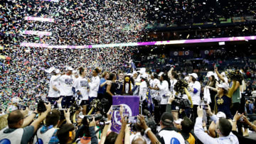 COLUMBUS, OH - APRIL 01: The Notre Dame Fighting Irish celebrate their win with the NCAA championship trophy after defeating the Mississippi State Lady Bulldogs in the championship game of the 2018 NCAA Women's Final Four at Nationwide Arena on April 1, 2018 in Columbus, Ohio. The Notre Dame Fighting Irish defeated the Mississippi State Lady Bulldogs 61-58. (Photo by Andy Lyons/Getty Images)